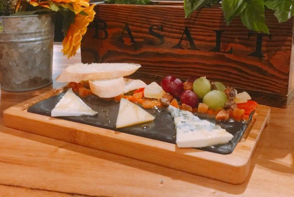 dining-image